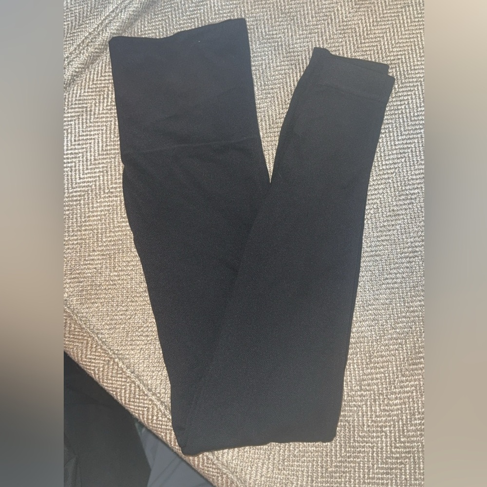 NWOT SPANX Classic Black Leggings